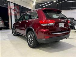 جیپ گراند شیرۆکی